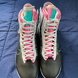 Nike Air Max 720 SATRN